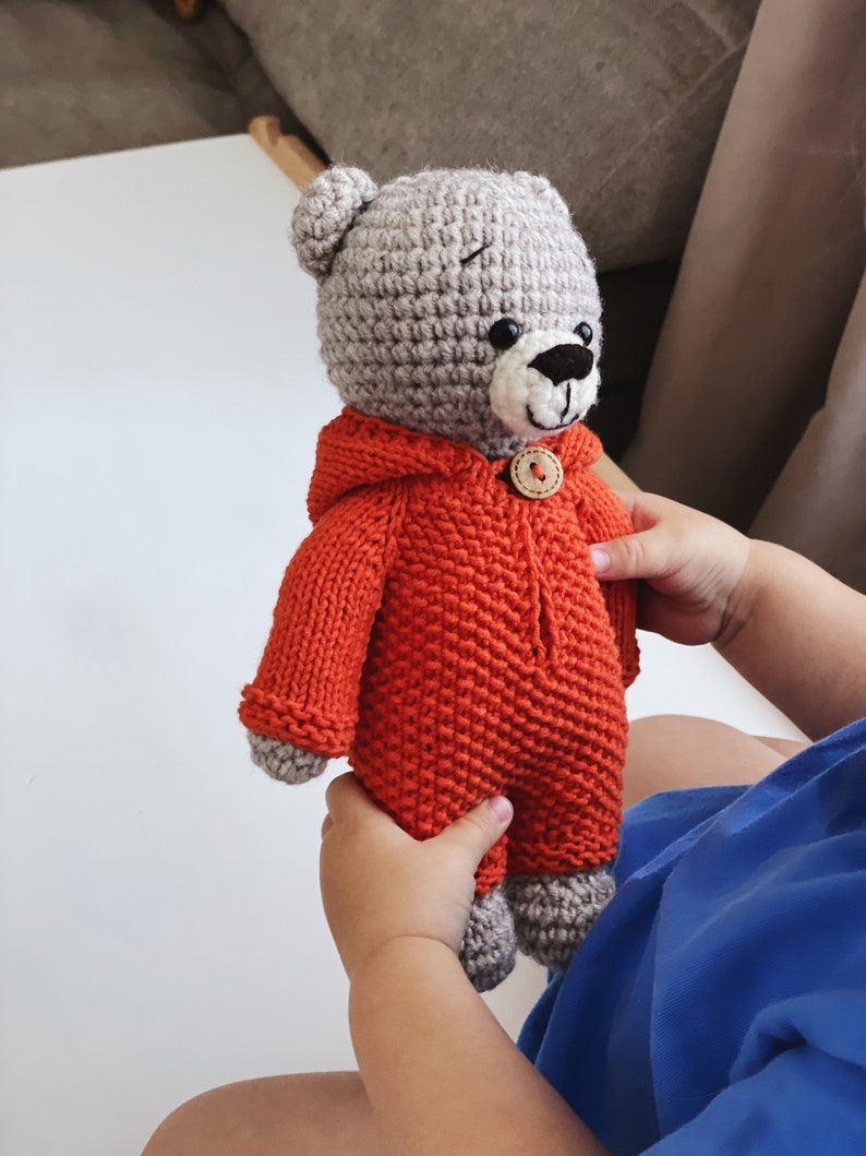 Knitting Pattern Jumpsuit for Simon the Bear image 4