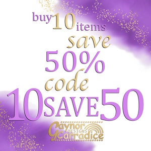K&ouml;nnte beinhalten: Lila und goldene Grafik mit dem Text "buy 10 items save 50% code 10SAVE50" und dem Text "Paynor Designs Carradice" in einem Kreis.