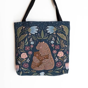 Tapestry Bag For Mom: Gift for Mothers Day, Baby Bear Tote, Cute Woven Present for Mama Grandma Parent, Unique Market Shopping, Personalized