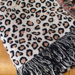 Black and white leopard print blanket cheap