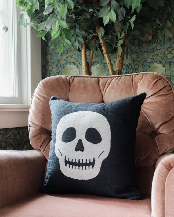 Skull Pillow Halloween Woven Throw Pillow Spooky Cushion Fall Autumn Home Decor Black and White Etsy Canada