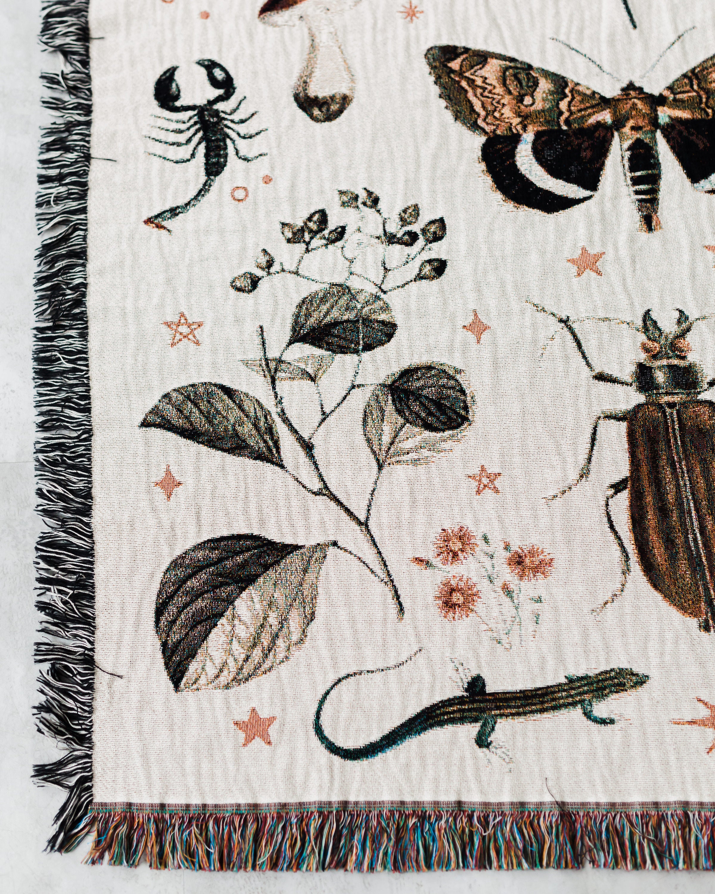 Insect Pattern Throw Creepy Crawlies Personalized Blanket: Woven Goth Insect Decor ...