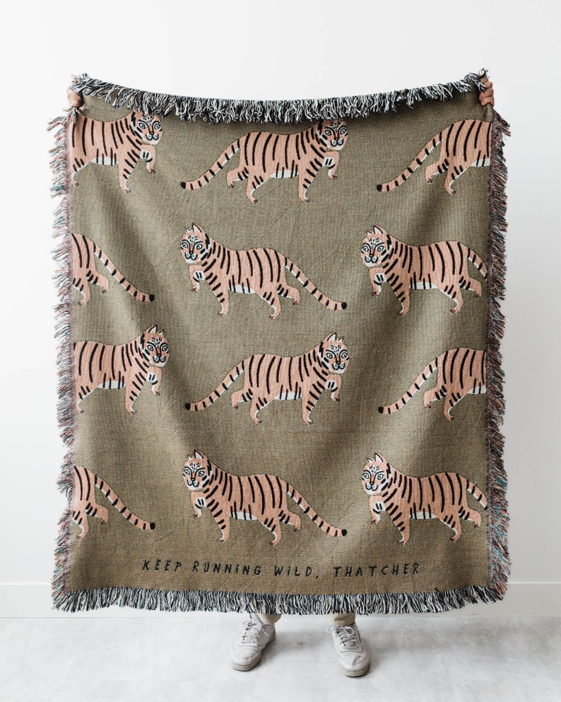Frankie Print Co Throw Blanket - Thumbnail 3
