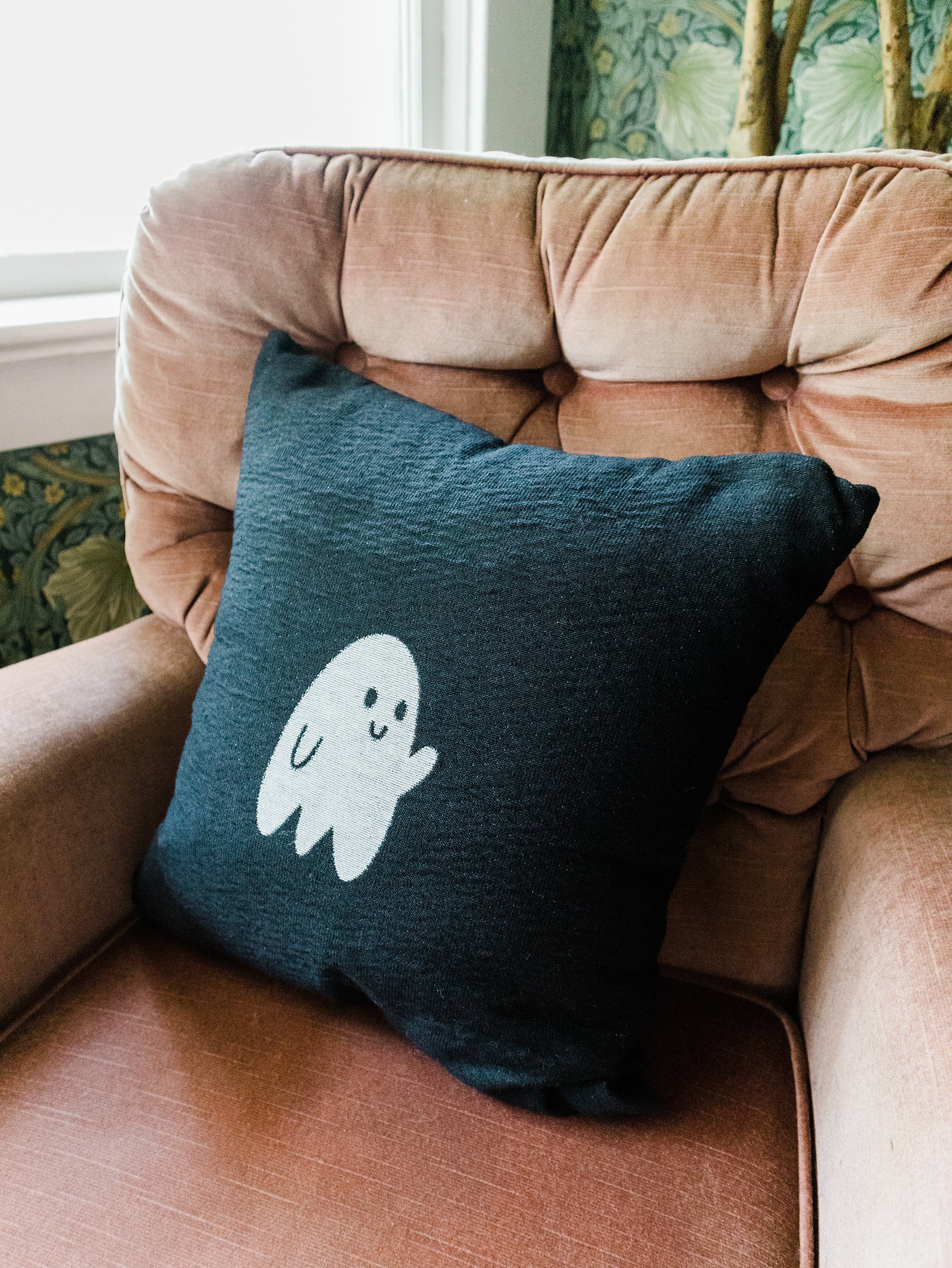 Ghost pillow 2025