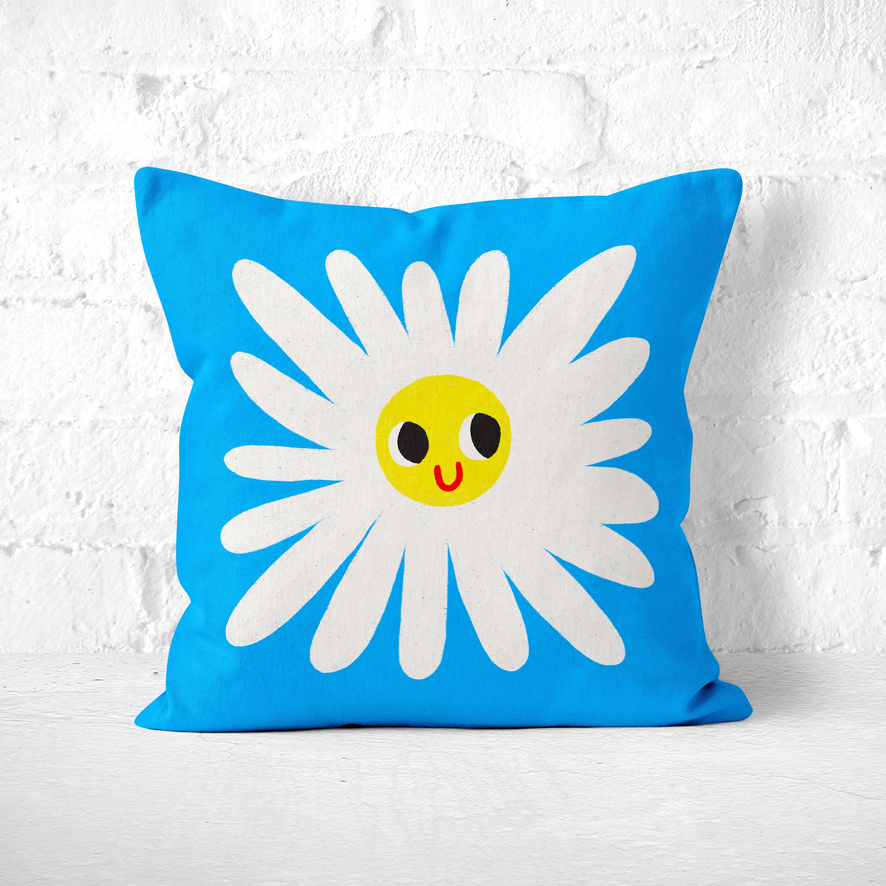 daisy throw pillow