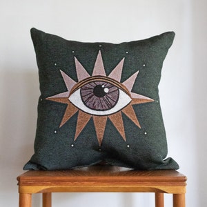 Eye Pillow: Halloween Woven Throw Pillow, Creepy Cushion, Evil Eye, Magical Witch Decor, Quirky Fun Cushion