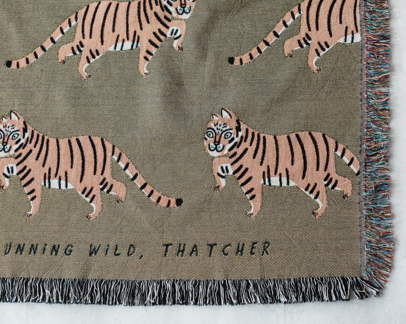 Frankie Print Co Throw Blanket - Thumbnail 4