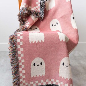 Pink Ghosts Blanket: Spooky Creepy Cute, Checker Halloween Decor