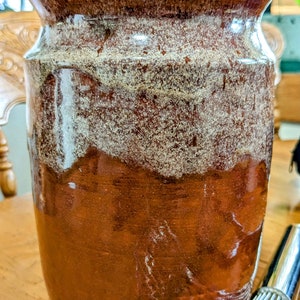 Vintage brown chicory crock brown glaze drip vase mid century Wright farmhouse stoneware pottery primitive ceramics