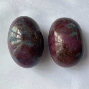 2 Ruby kyanite tumbled polished Pocket stones / Energy Stone/Ornament/Healing Stone/Meditation/Chakra