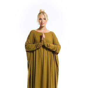 Bamboo Slouchy Top Pistachio \ Yoga Wear \ Top \ Lightweight  \ Baggy Top \ Asymmetric \ Elegant  \ Tantra \ Versatile