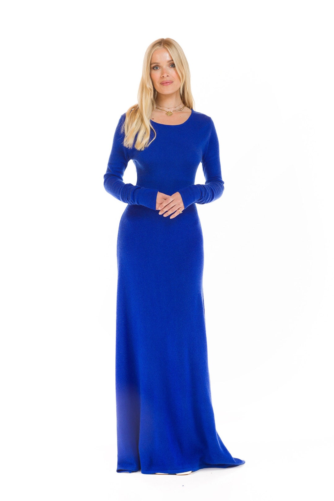 blue cashmere dress Maxi Fitted Royal perfect_for: Nursing Gingham Dress - Black Height:5.8 ft and three sleeve length