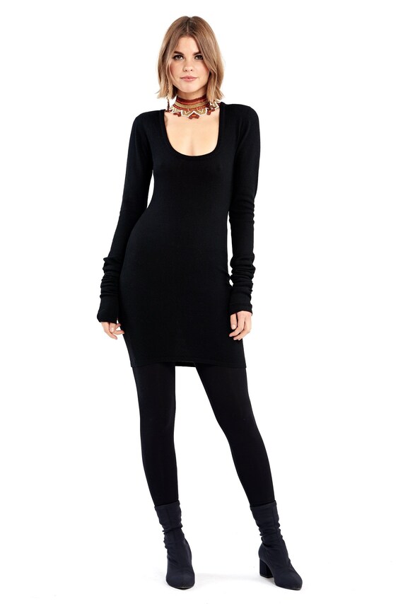 black fitted shift dress