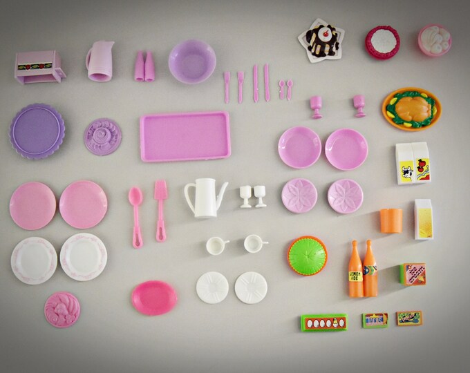 Vintage Mix Barbie Kitchen Accessories / 50 Pieces / Nice Addition ...