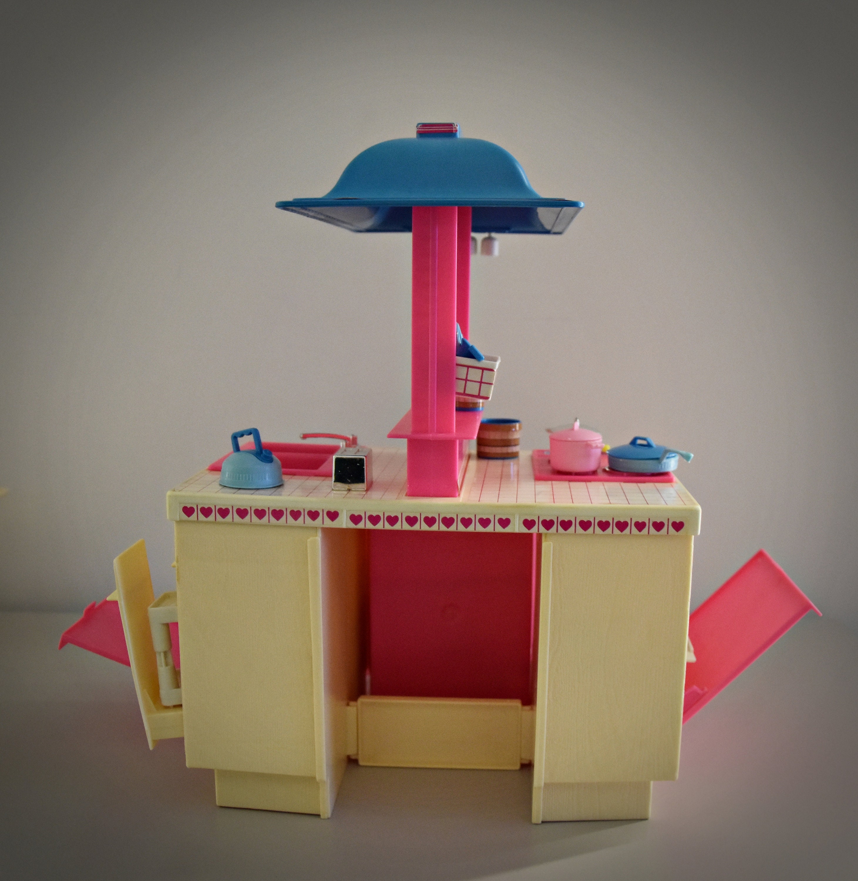 mattel barbie kitchen