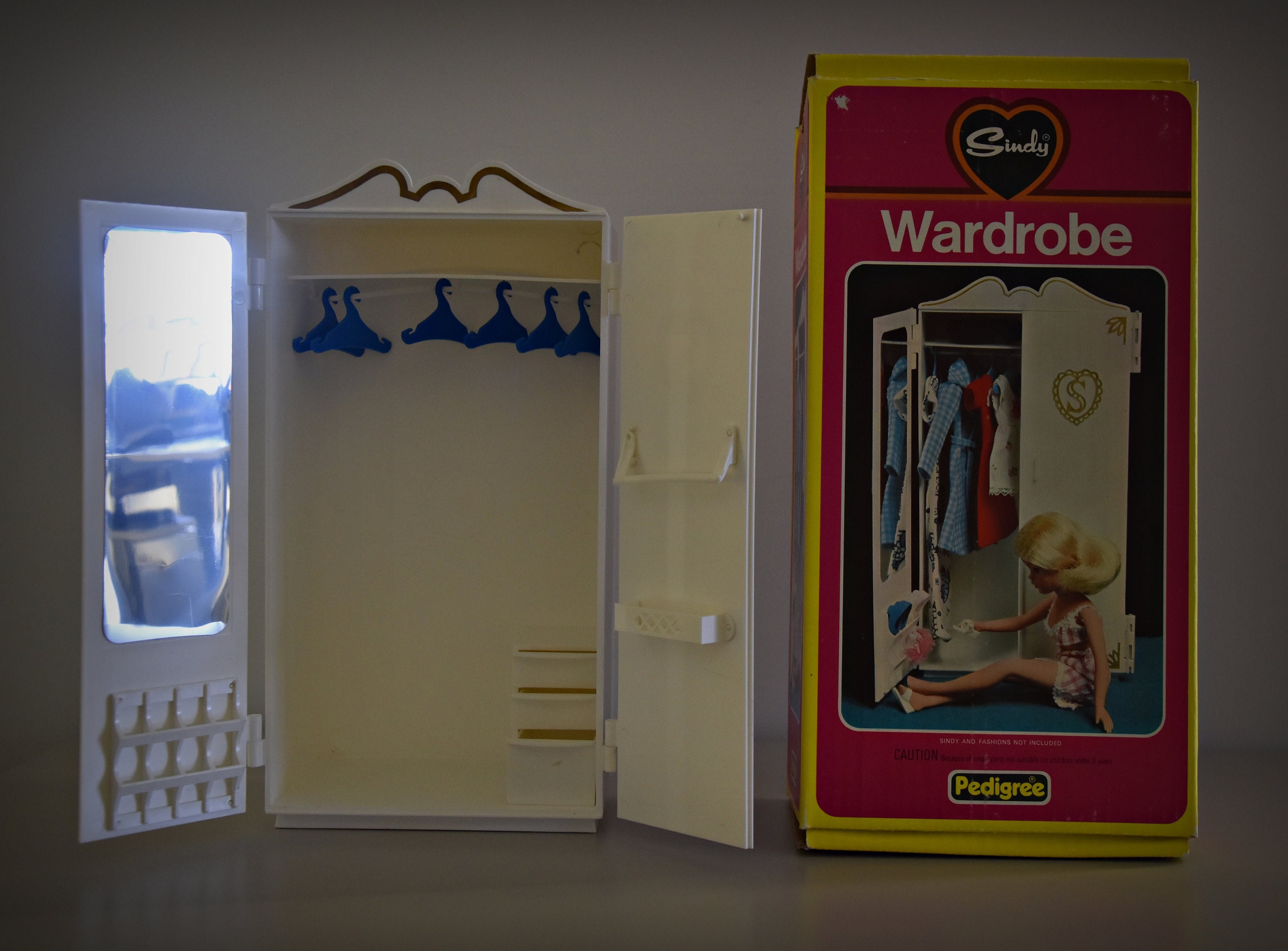 sindy doll wardrobe