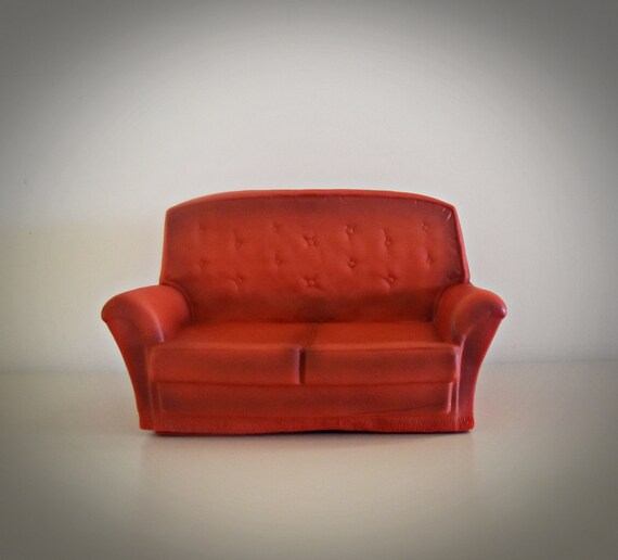 Vintage Sindy Pedigree red Settee / #44522 / luxe zetel