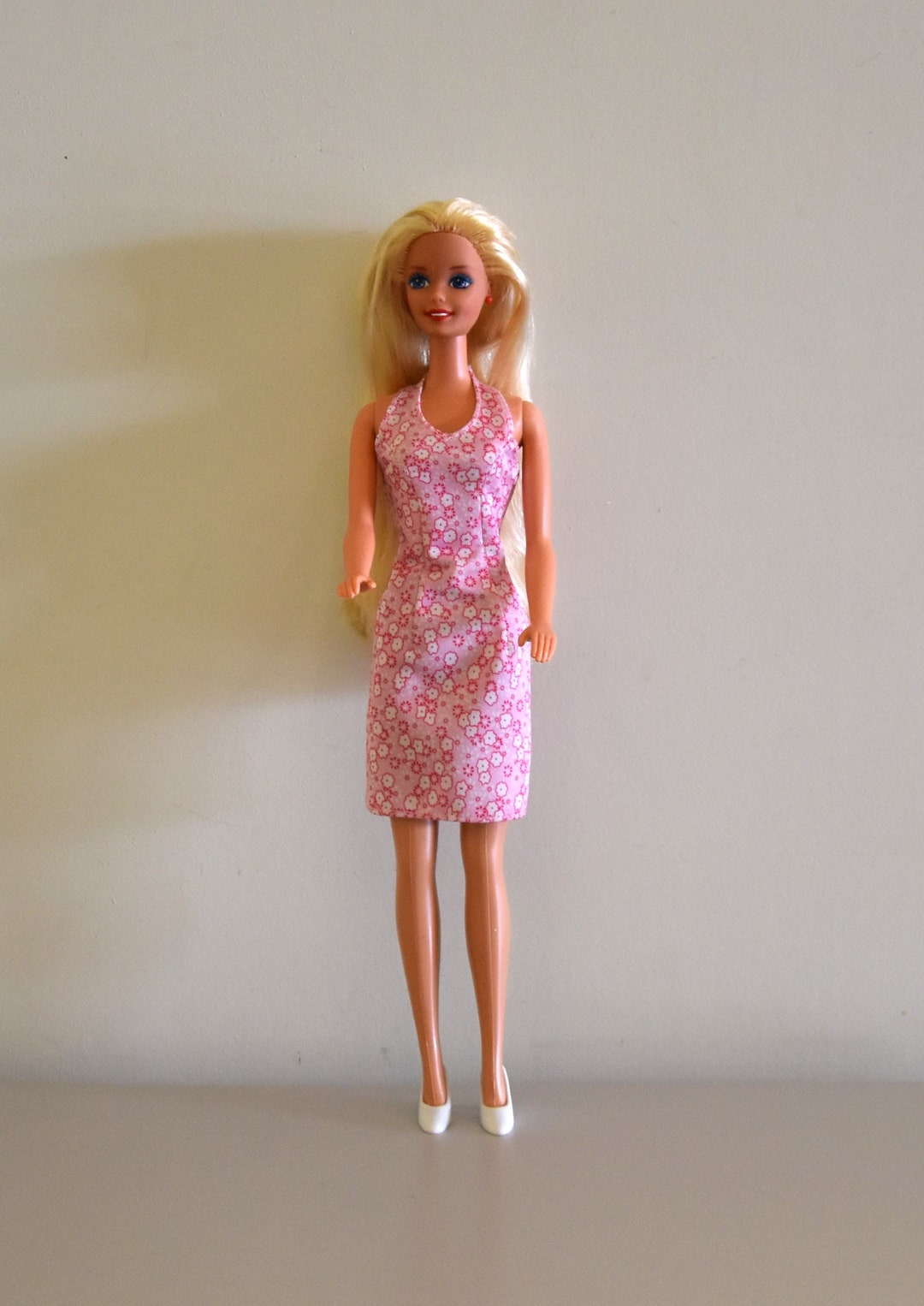 Bellissima bambola Barbie vintage vestito estivo con etichetta