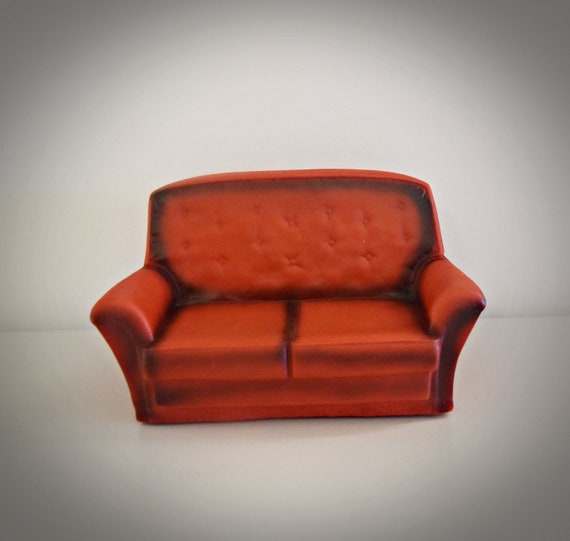 Vintage Sindy Pedigree red Settee / luxury seat / Sindy / Art. No. 44522