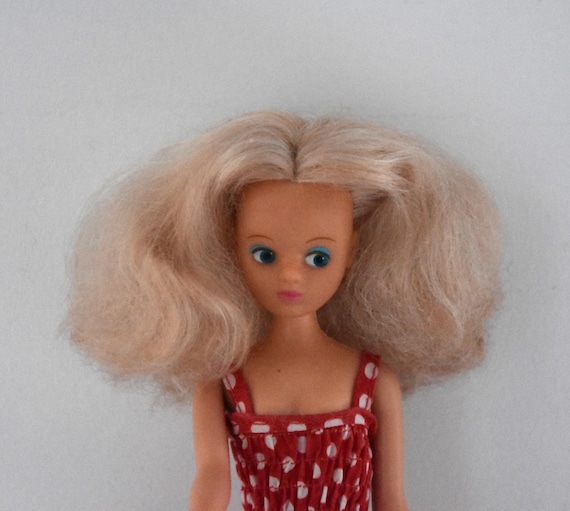 Beautiful Vintage Daisy Mary Quant Doll 