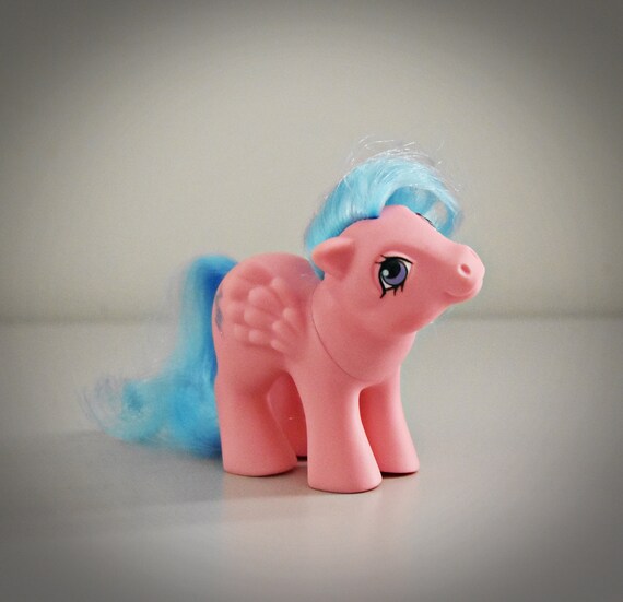 Cute Vintage My Little Pony Baby Firefly / G1 / Cutie Mark : Lightning Bolt with Glitters / Hasbro / 1984 / Hong Kong