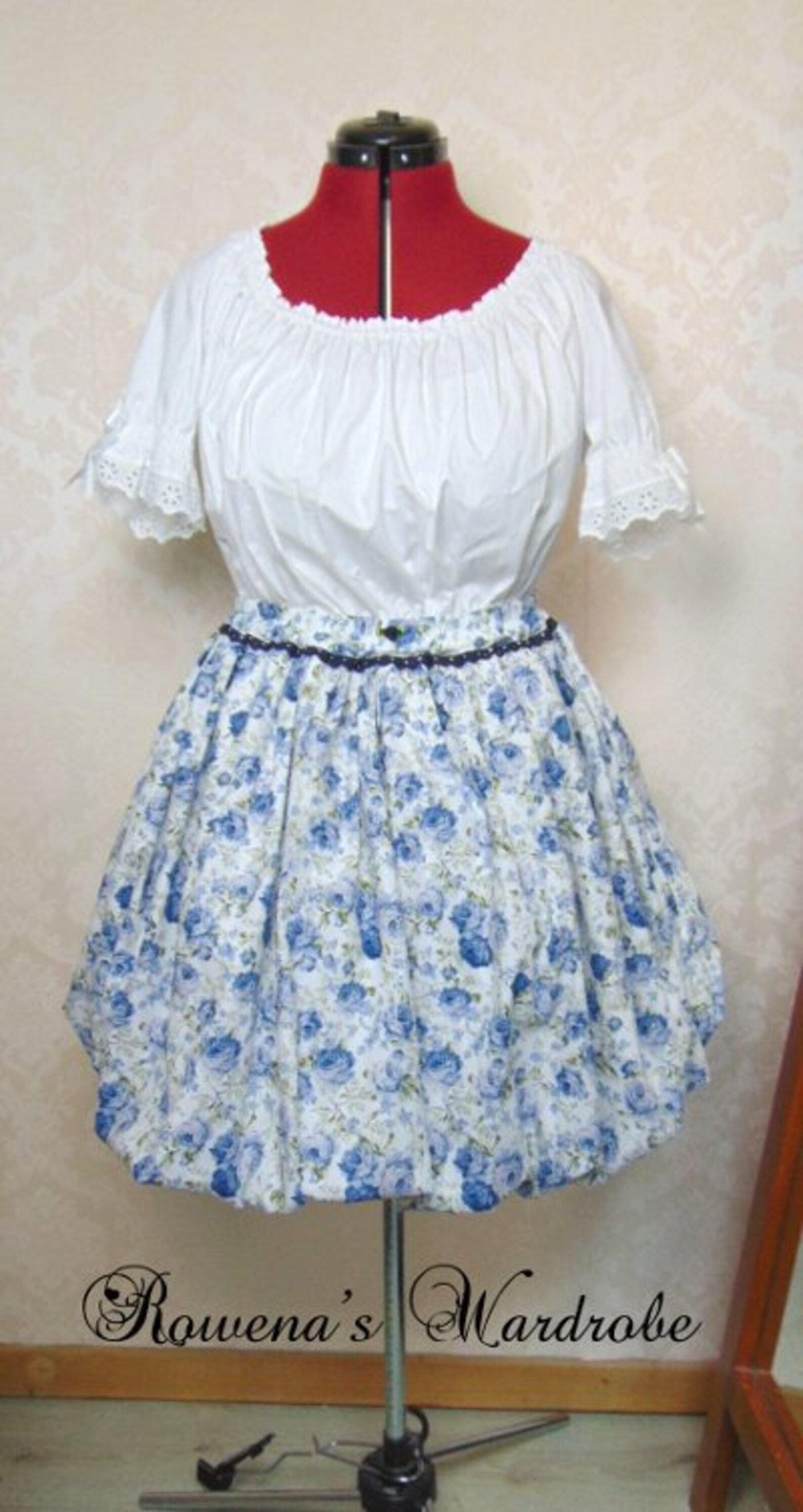 Embroidery occasion balloon waist skirt m main image 0