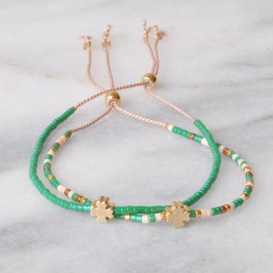 Lucky Clover String Bracelet, St Patrick&#39;s Day Beaded Bracelet, Irish, Ireland, Green Shamrock Clover Bracelet, 4 Leaf Clover Bracelet