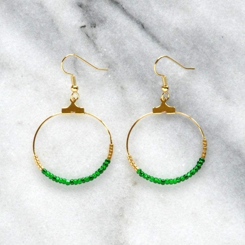 MEDIUM GLASS BEAD HOOP EARRINGS - GREEN main image 1