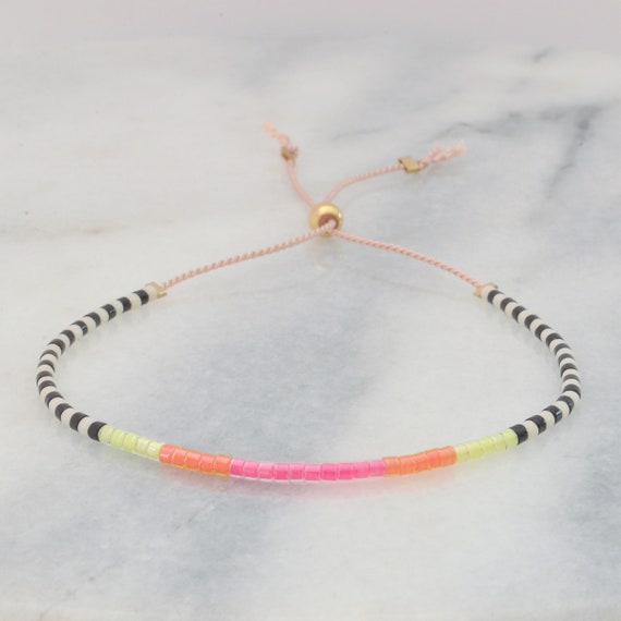 JEWLERY BRACELETS | Tiny bead bracelet, Small bead bracelet, Beaded  bracelets