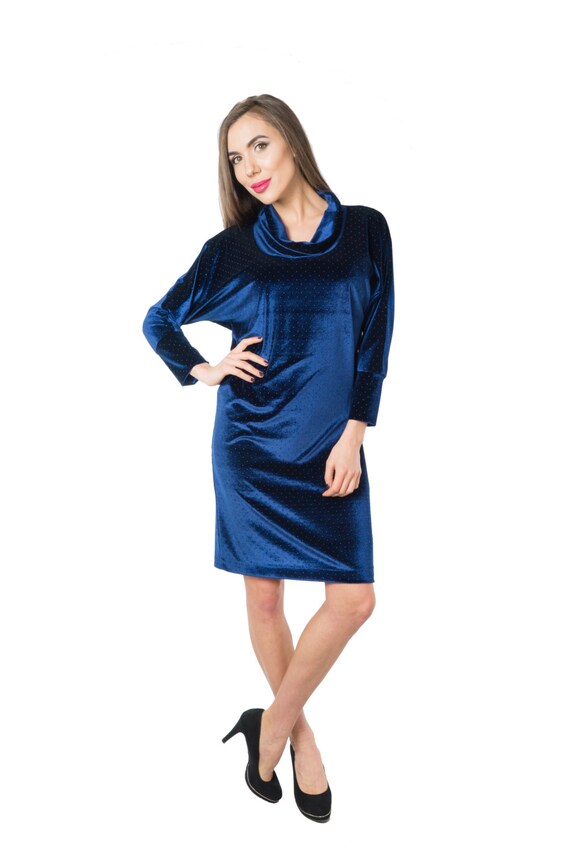 loose velvet dress
