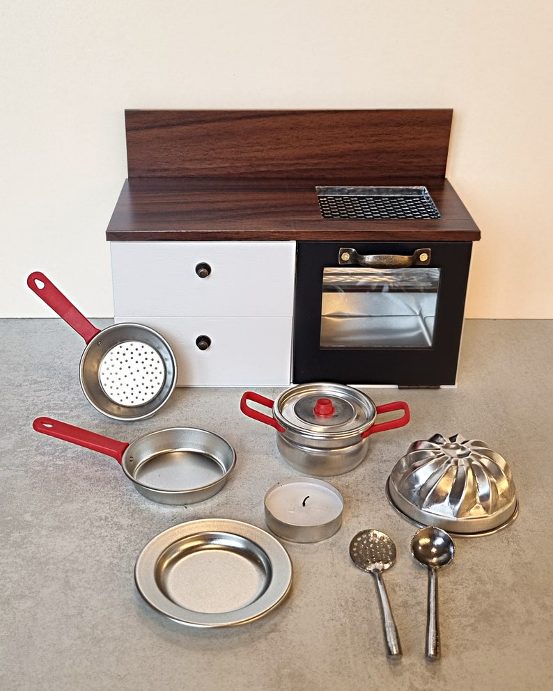 Petit kit de cuisine Mini cuisinière pour cuisiner de vrais petits aliments Miniatures de travail Mini four avec casseroles et poêles miniatures Ensemble de cuisine pour maison de poupée image 5