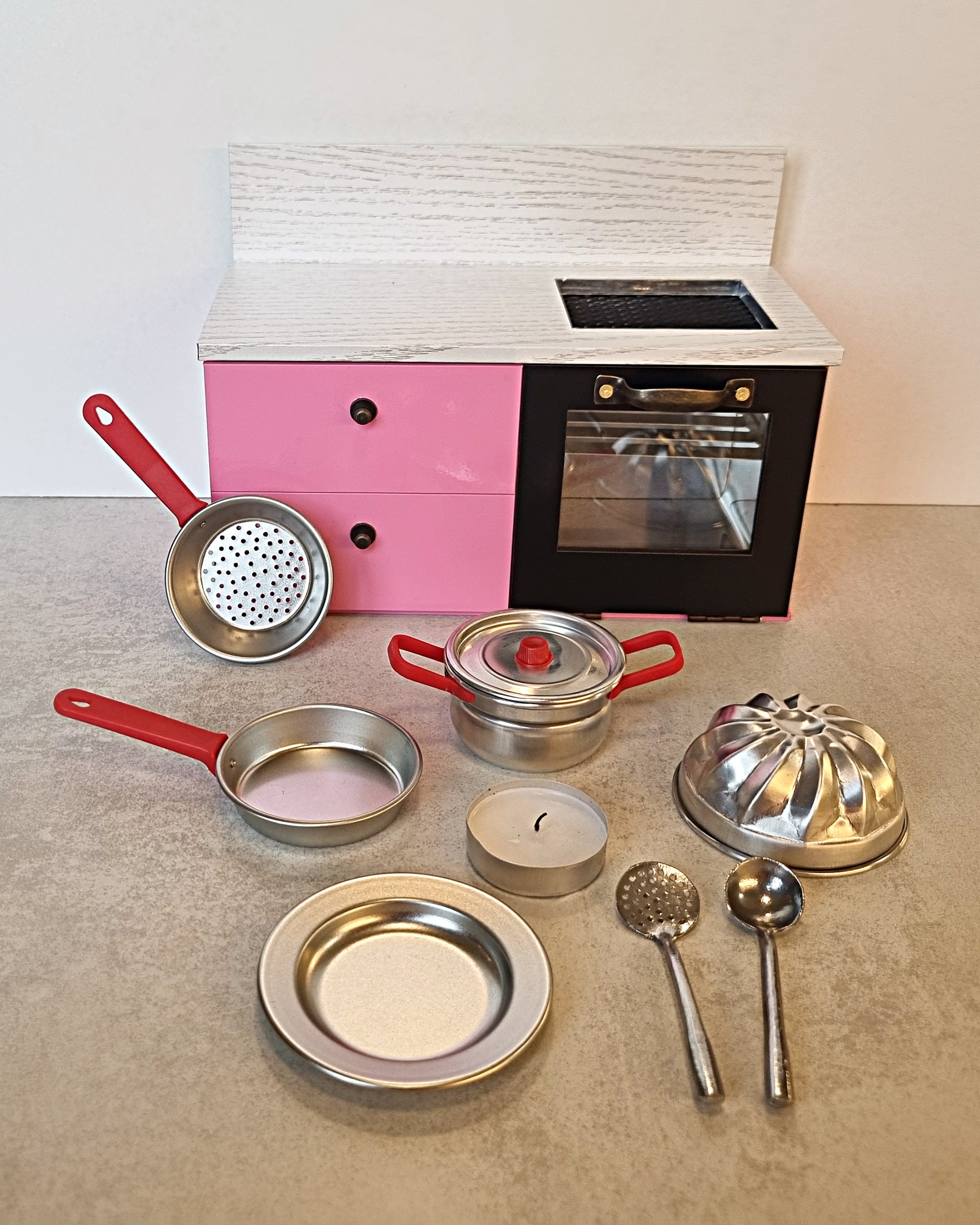 Mini Kitchen Set for Real Cooking / Pink Starter Tiny Cooking Set With Miniature  Cookware and Accessories 