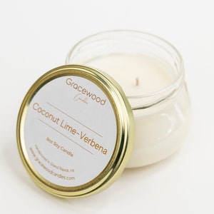 Coconut Lime Candle| Homemade Candles| Cute Candles| Scented Jar Candle| Pretty Candles| Candles with lid| Spring Scented Candle|