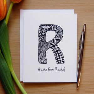 Personalisierte Notizkarten R, Monogramm Zentangle Note Card, Thank You Note, Coworker Geschenk, Brautjungfern Geschenk, Lehrer Geschenk, Beleuchtete Buchstaben