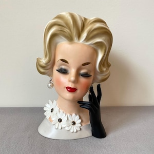 Vintage Napcoware C6429 Lady Head vase with gloved hand 7.5&quot;