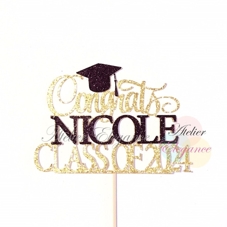 ANY NAME, Congrats Grad 2024 Cake Topper, Congrats Class of 2024, Happy Graduation Cake Topper, Graduation Party Decorations, Custom Name afbeelding 1