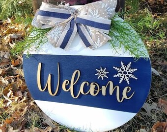 Christmas circle sign, winter door hanger, Christmas door hanger, blue snowflake circle door hanger, Winter Circle sign, Winter decor