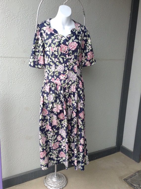 Vintage 1980s Laura Ashley dress