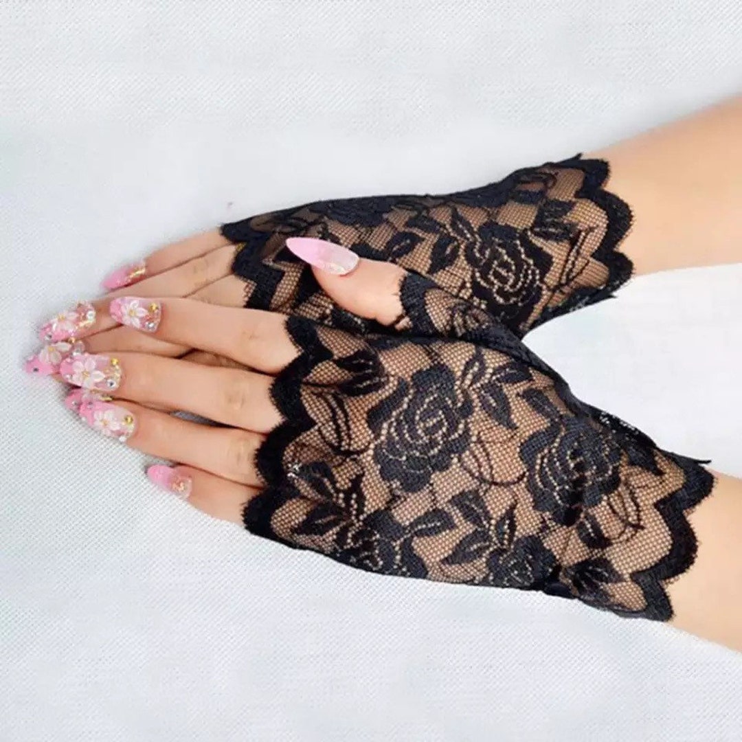 Black Fingerless Gloves, Goth Outfit, Gothic Wedding, Lace Gloves