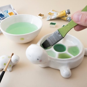 Ceramic Palette and Brush Rest, Sea Turtle Shaped. The Lid is a Water Bowl for Brushes. Kit or Single Item. Handmade in Italy. Whole Kit (2 pcs)