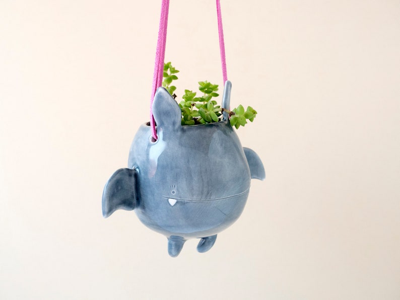 Flying Bat Hanging Plant Holder. A Cute Bat Hanging Vase in Ceramic. Handmade in Italy. Halloween Decoration. zdjęcie 5