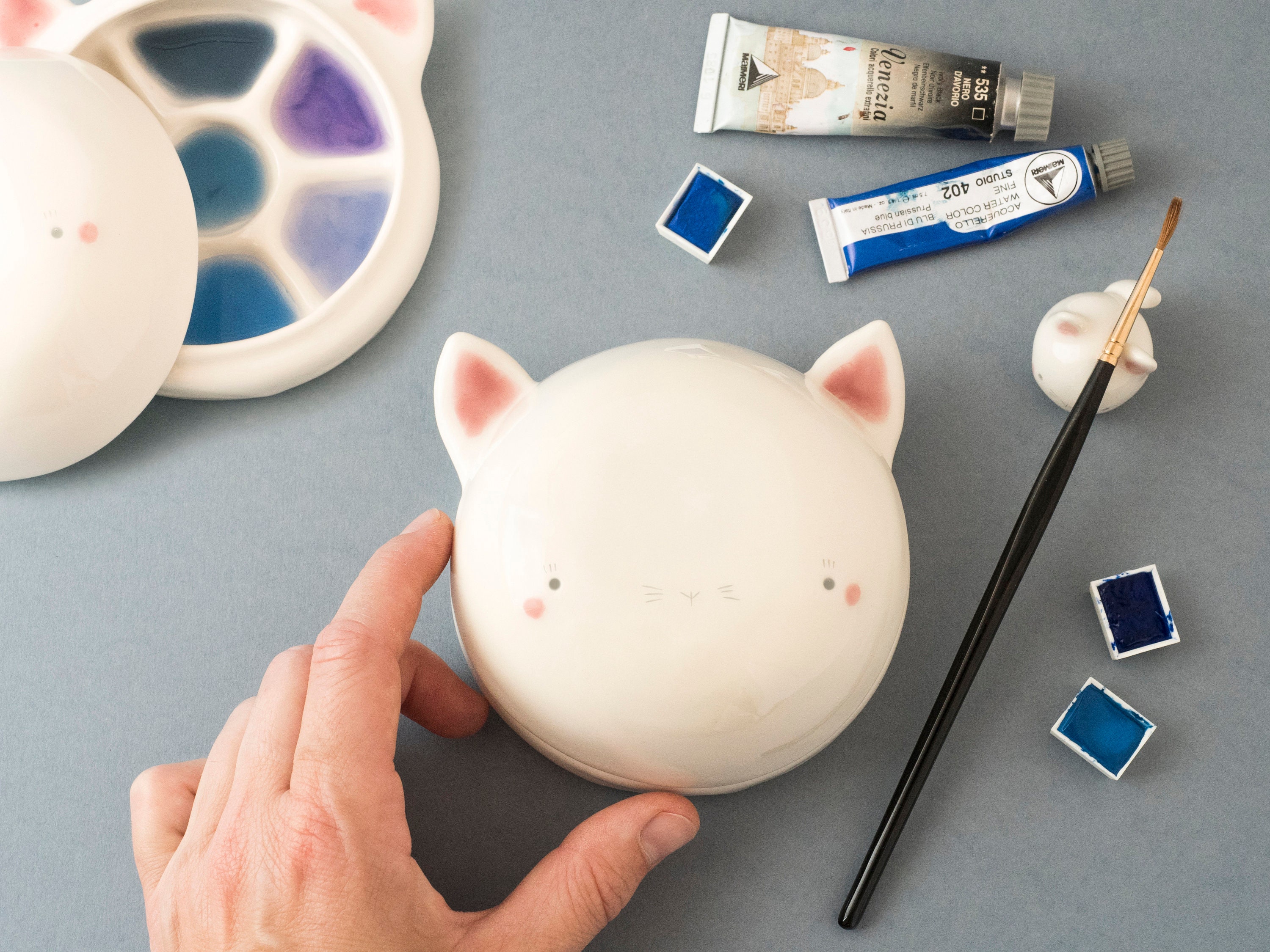 mixing palette for painter gifts Handmade ceramic paint palette and brush holder ceramic color