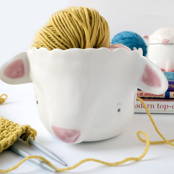 Ceramic Yarn Bowl Sheep Shaped, Knitting Bowl or Crochet Bowl. Special Gift for Knitter or Crochet Addicted. Yarn Holder, Handmade in Italy.