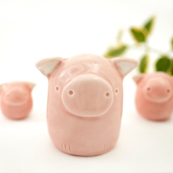 Little Pig Farmhouse, A Sweet Ceramic Piglet to decor your Kitchen. Handmade in Italy