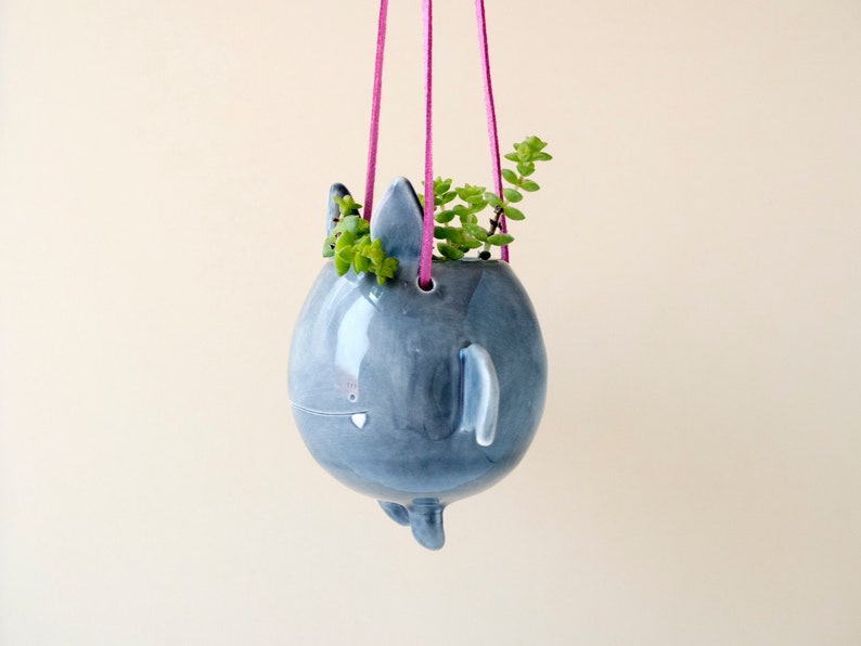 Flying Bat Hanging Plant Holder. A Cute Bat Hanging Vase in Ceramic. Handmade in Italy. Halloween Decoration. zdjęcie 4