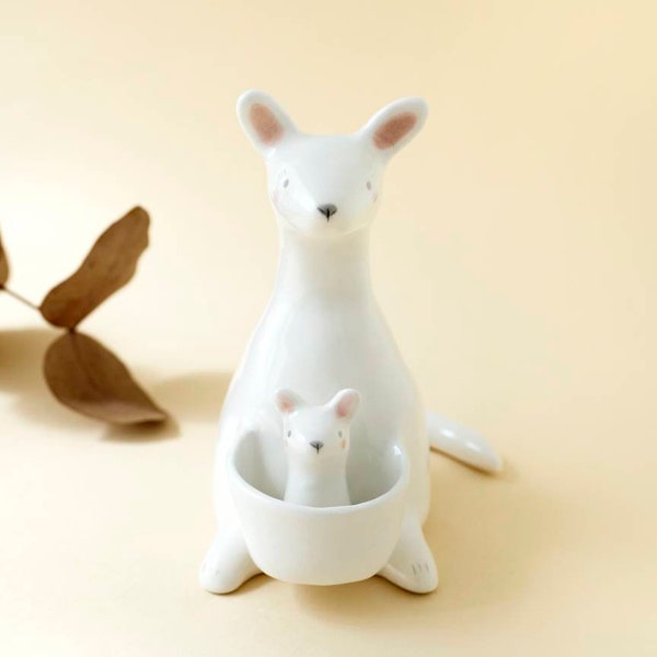 Mama Kangaroo Figurine with her Baby Kangaroo Cub in the Pouch. Mother's Day Gift. Ceramic Handmade in Italy.