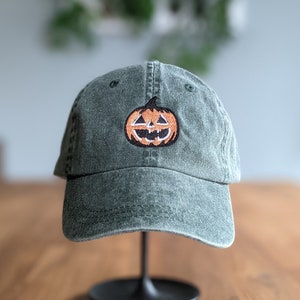 Spooky Jack-o-lantern pumpkin dad hat
