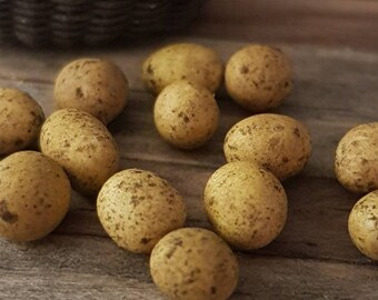 POTATOES 15 pcs, miniature in scale 1:12; shabby chic, rustic, kitchen, porch, dollhouse food