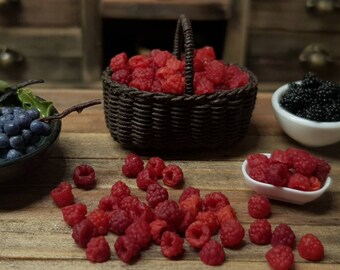 10 RASPBERRIES, miniature 1:12, dollhouse, food, fruits, kitchen, miniature fruits, 10 pcs