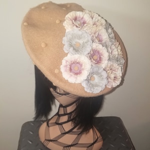 Beige Tan Flower Beret